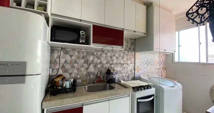 Apartamento térreo com 50m2 no Condomínio Spazio Beach em Americana com dois dormitórios