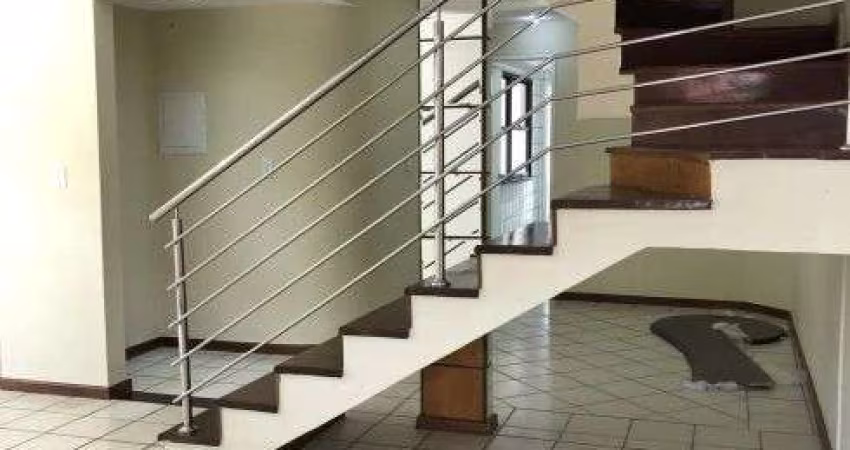 Imóvel para venda possui 198 metros quadrados com 4 quartos em Parque Anhanguera - Goiânia - GO
