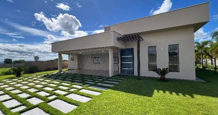 Térrea para venda possui 270 metros quadrados com 3 quartos