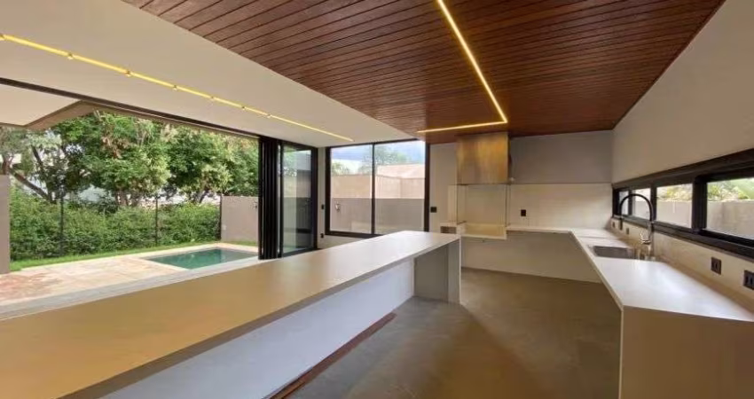 Jardins Valência sobrado novo alto padrão