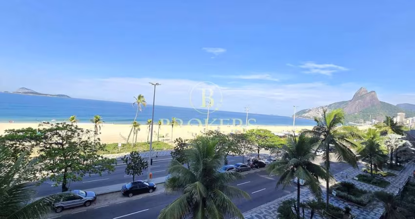 Apartamento à venda, Ipanema, Vista mar, hall de entrada, salão, 3 quartos sendo 3 suítes, copa coz