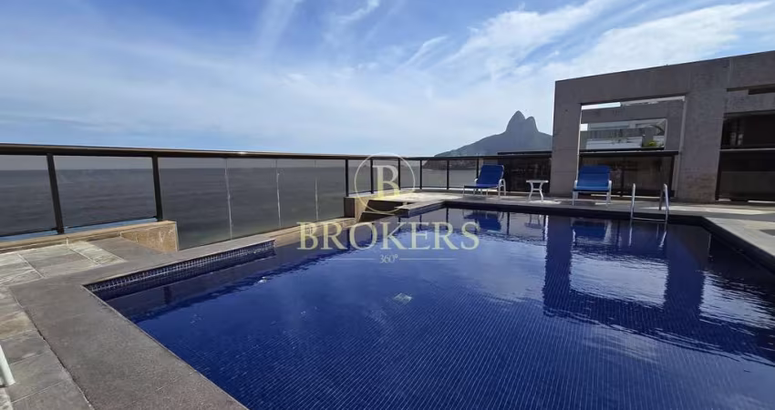 Flat à venda, Ipanema, Vista lateral mar, 2 quartos, sendo 1 suíte, 2 vagas na escritura - 90 m²