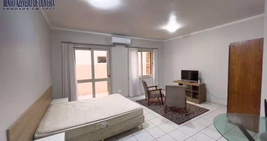 Apartamento térreo totalmente mobiliado no Centro Histórico