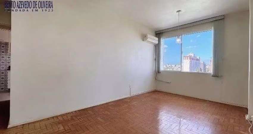 Apartamento de 2 quartos com elevador e vaga de garagem no Bairro Cidade Baixa