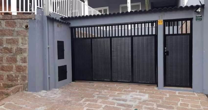 Imperdível casa à venda em Indaiatuba-SP, Jardim Sevilha: 3 quartos, 1 suíte, 2 salas, 2 banheiros, 3 vagas, 175,16m². Aproveite!