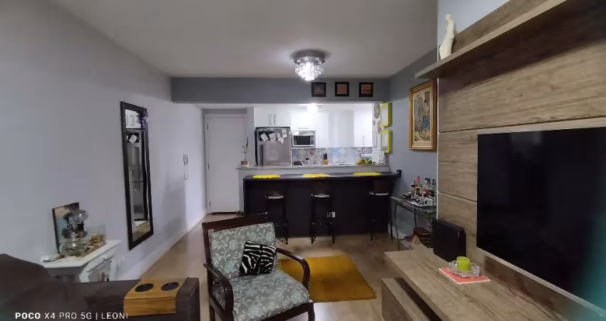 Apartamento 03 dormitórios, próximo à justiça federal no cabral