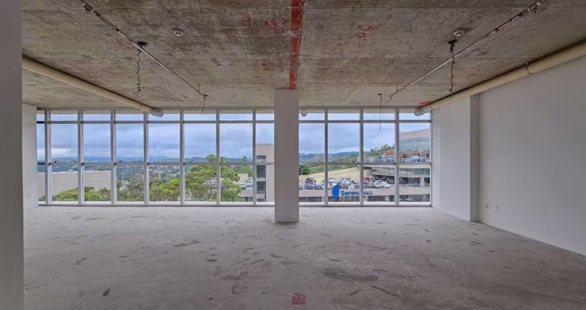 Sala Comercial com vista panorâmica no Conartes Tower!