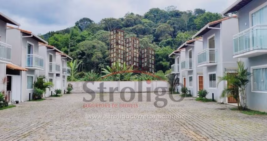 C119 Casas novas Amparo ótima construção, Nova Friburgo-RJ