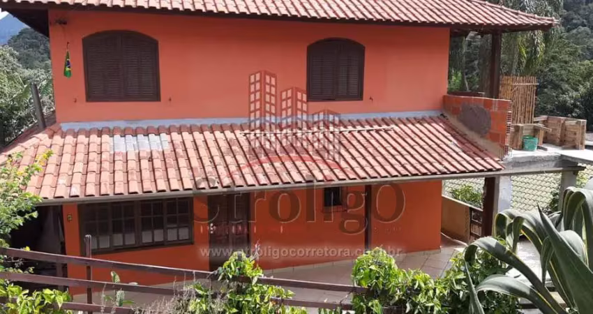 C343 Casas Ponte da Saudade, Nova Friburgo-RJ