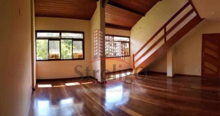 A305 Cobertura duplex Cônego, Nova Friburgo-RJ