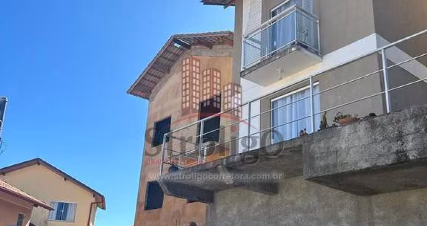 C452 Casa com amplo terreno a 5 km do Centro de Nova Friburgo-RJ