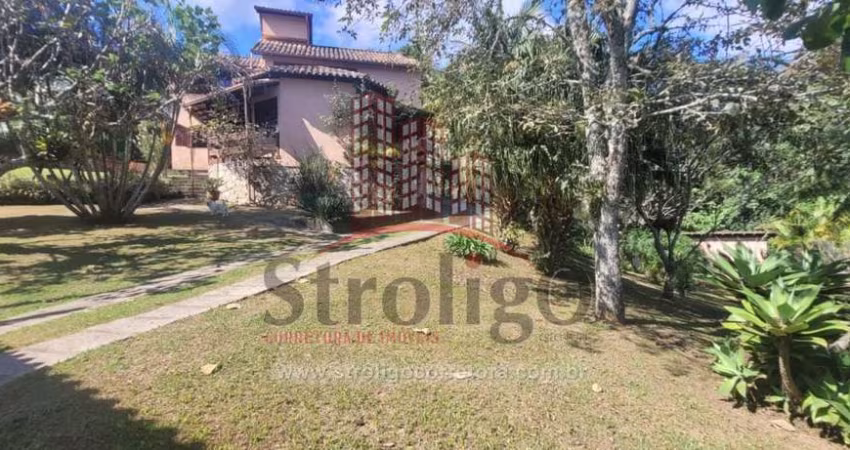 C485 Casa com vista exuberante no bairro Cascatinha, Nova Friburgo-RJ
