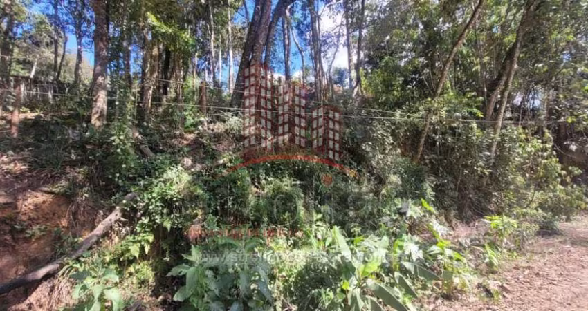 T134 Terreno com ótima localização em Mury, Nova Friburgo-RJ