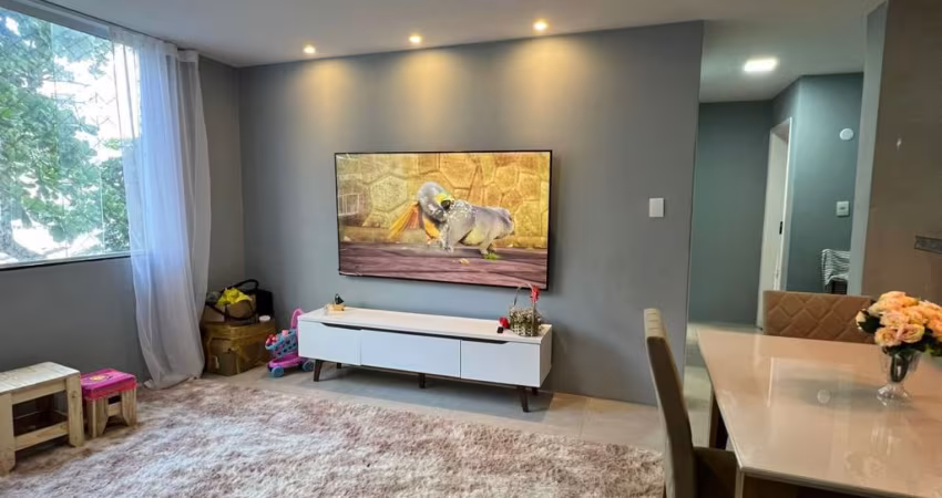 Apartamento 2 Quartos com EXCELENTE LOCALIZAÇÃO