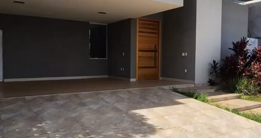 Casa a venda Condomínio Golden Park. 3 suítes localização privilegiada