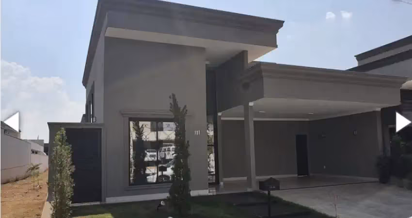 Disponível para locação condomínio recanto do lago. 3 suítes térrea