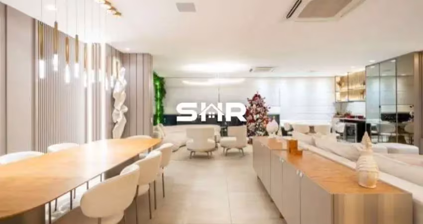 Apartamento com 4 suítes revertidas em 3; dependência completa; andar médio, vista  interna para o lazer, sol da manhã, 4 vagas cobertas, sendo 2 vagas simples e 1 vaga dupla.  deposito garagem, vista