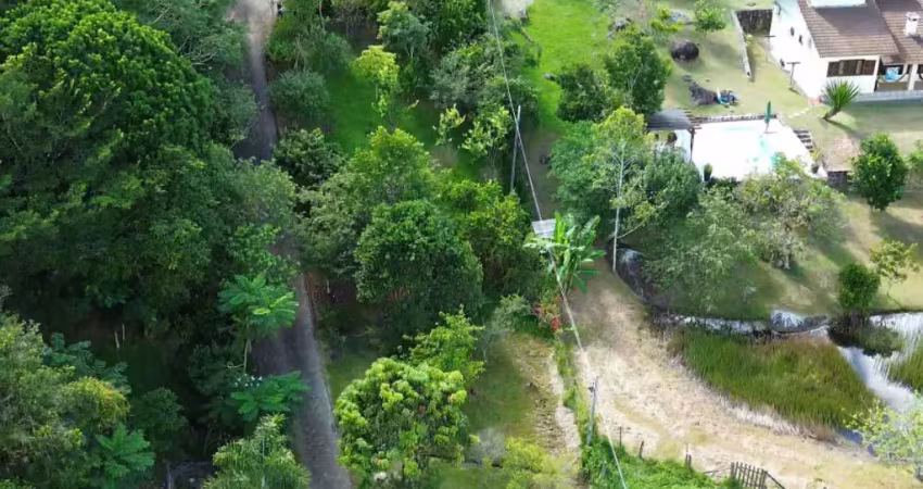 Sítio exclusivo de 7,8 hectares – seu refúgio privativo em meio à natureza em governador celso ramos/sc