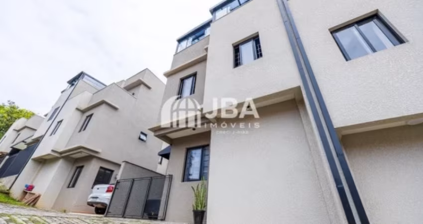 Sobrado em Condomínio 3 Quartos Xaxim 90m²