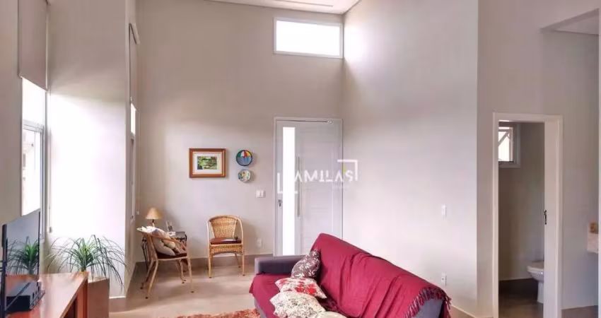Casa à venda, 210 m² por R$ 1.800.000,00 - Condomínio Terras do Cancioneiro - Paulínia/SP