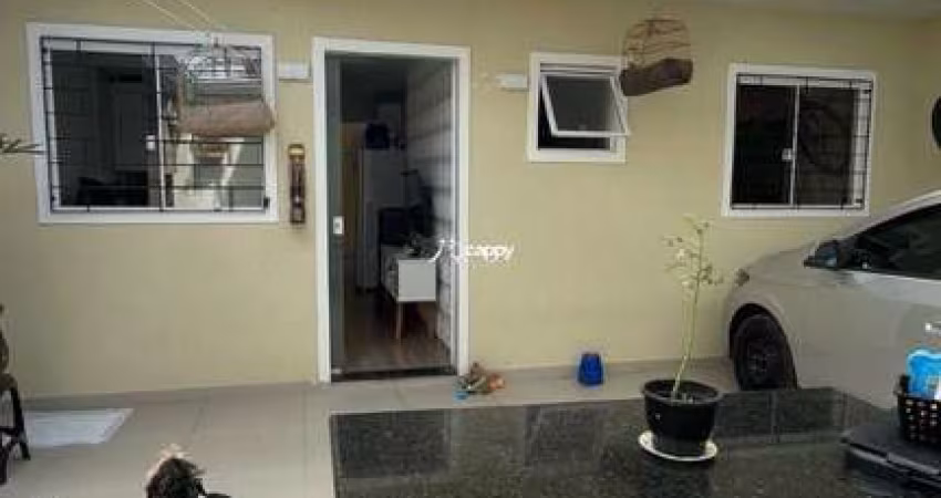 Casa com 2 quartos à venda na Mandaguari, 118, Guaraituba, Colombo