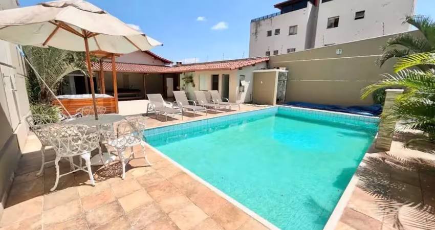 Casa para Venda em Contagem, Arvoredo, 3 dormitórios, 2 suítes, 4 banheiros, 4 vagas