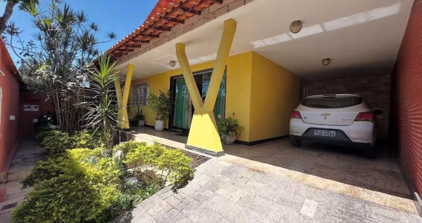 Casa para Venda em Belo Horizonte, Serrano, 3 dormitórios, 2 banheiros, 2 vagas