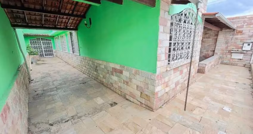 Casa para Venda em Belo Horizonte, Alípio de Melo, 5 dormitórios, 2 suítes, 4 banheiros, 3 vagas