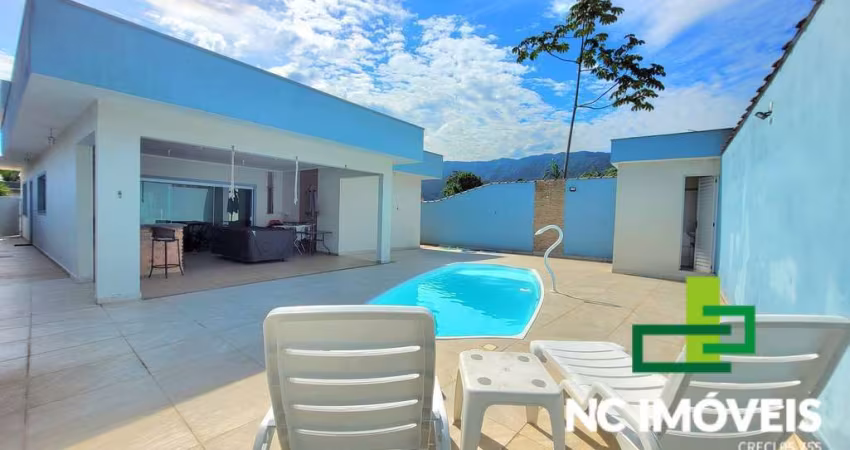 Venda | Casa Térrea no Condomínio Mar Verde.