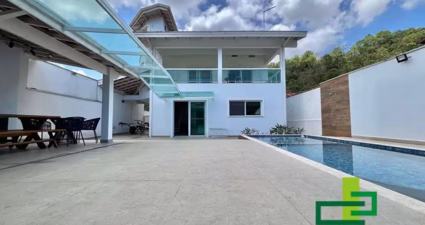 Casa em condomínio fechado com 4 quartos para alugar no Mar Verde, Caraguatatuba 