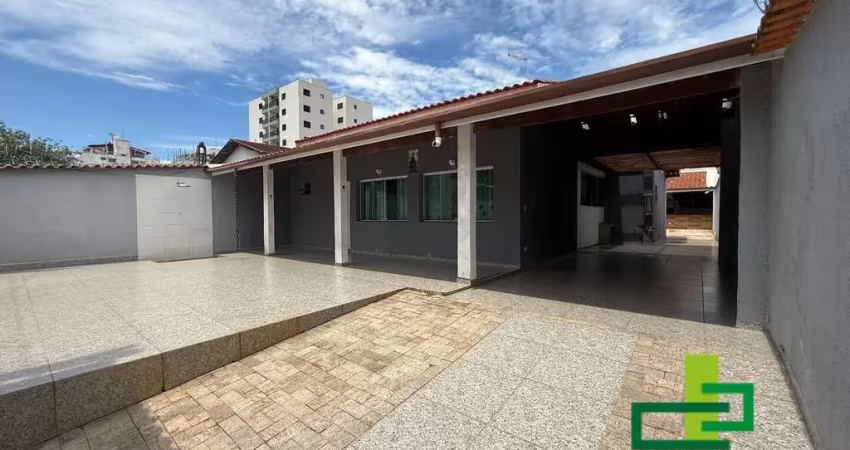 VENDA | CASA TÉRREA NA MARTIM DE SÁ.