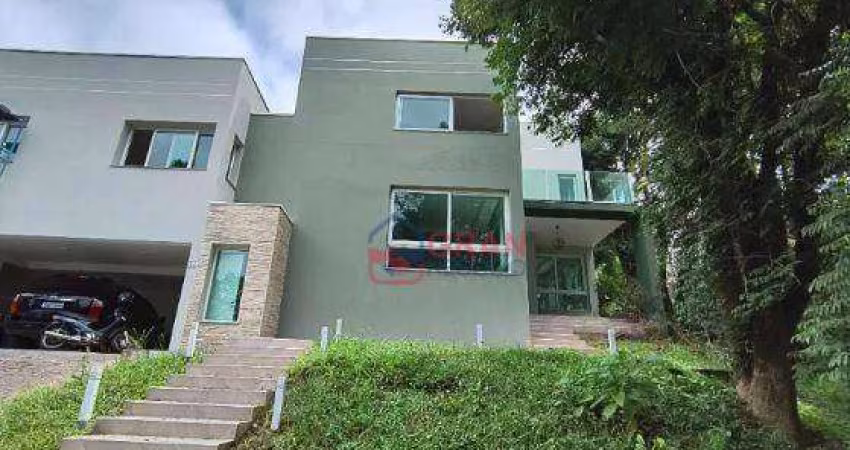 Casa Alto Padrão para Aluguel em Condomínio Fechado com Bosque Privativo