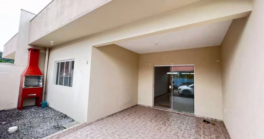 Casa com 2 dormitórios, 64 m² - venda por R$ 395.000,00 ou aluguel por R$ 2.500,00/mês - Gravatá - Navegantes/SC