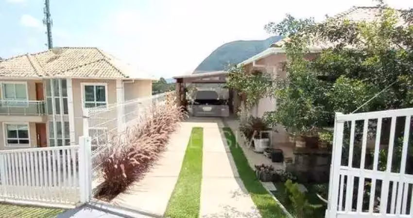 Casa linear  3 dormitórios à venda, 130 m² por r$ 1.020.000,00 - cônego - nova friburgo/rj