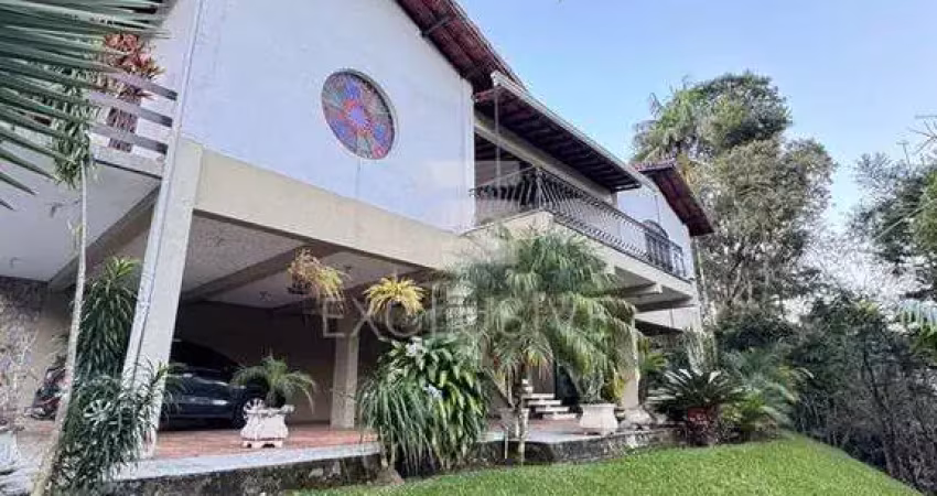 Casa  c/4 dormitórios à venda, 544 m² por r$ 2.200.000- parque são clemente- nova friburgo