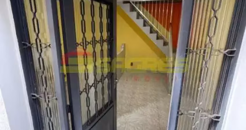 Casa com 1 quarto para alugar na Camatei, 352, Vila Nivi, São Paulo