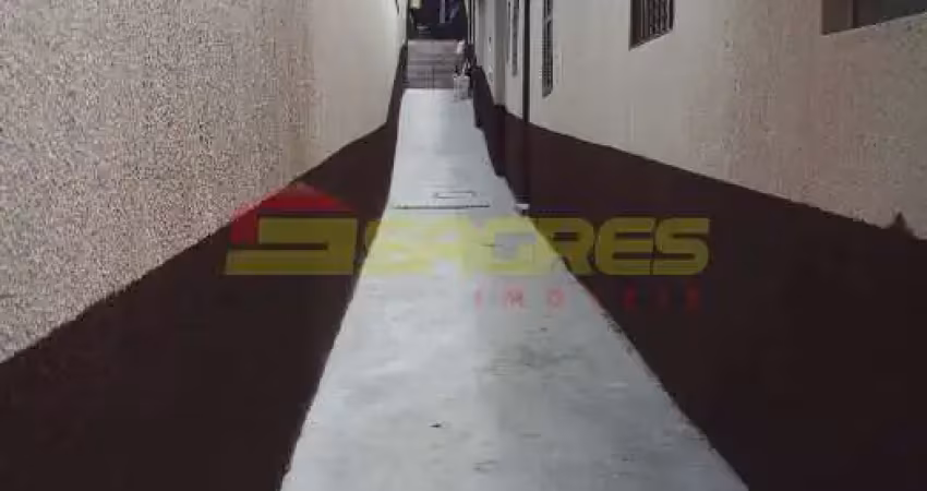 Casa 35m² na Vila Maria Alta por R$ 949,00