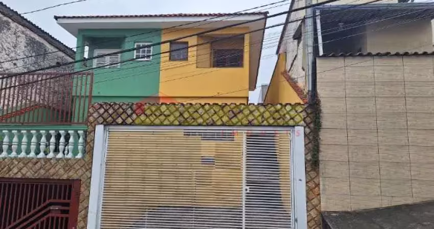 Sobrado com 3 dormitórios (1 suíte) à venda, 118 m² por r$ 640.000,00