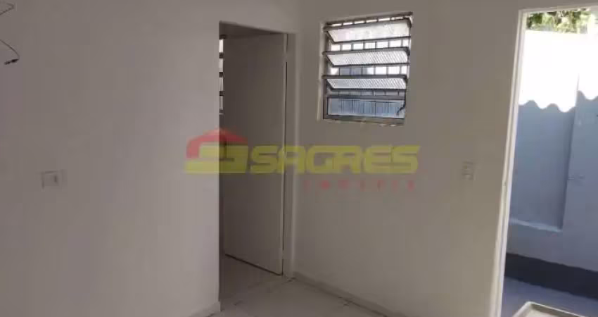 Casa com 1 quarto para alugar na Avenida Conceição, 144, Carandiru, São Paulo