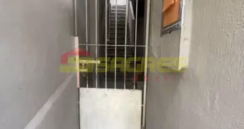 Casa assobradada 80m² na vila guilherme por r$ 1.800,00