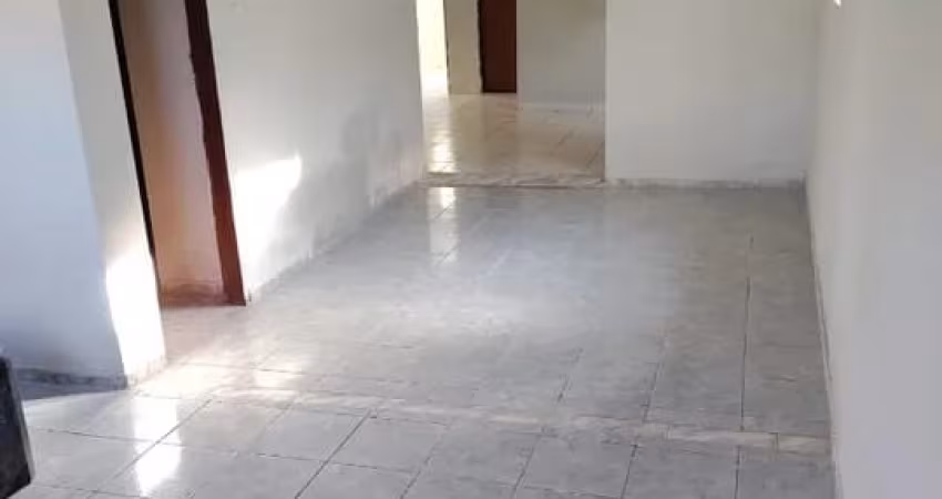 Casa na Cidade Nova bem localizada
