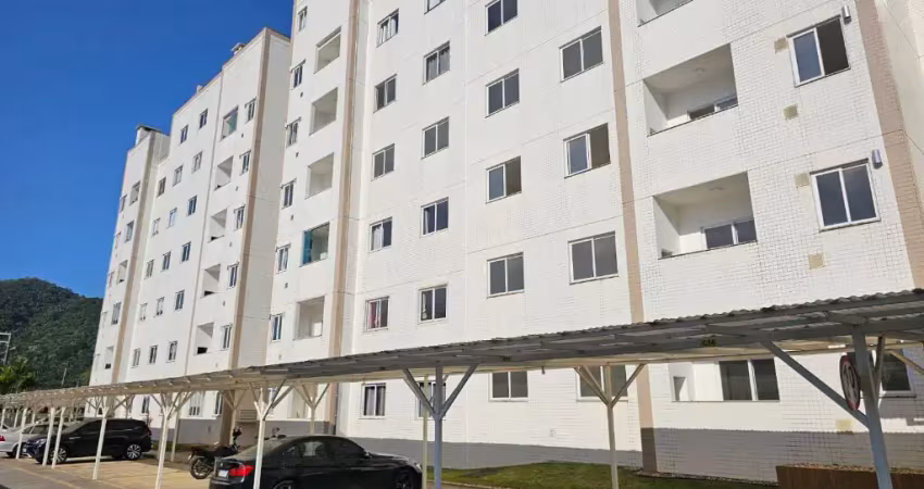 Se apartamento para locação anual esta qui no camboriú village 1