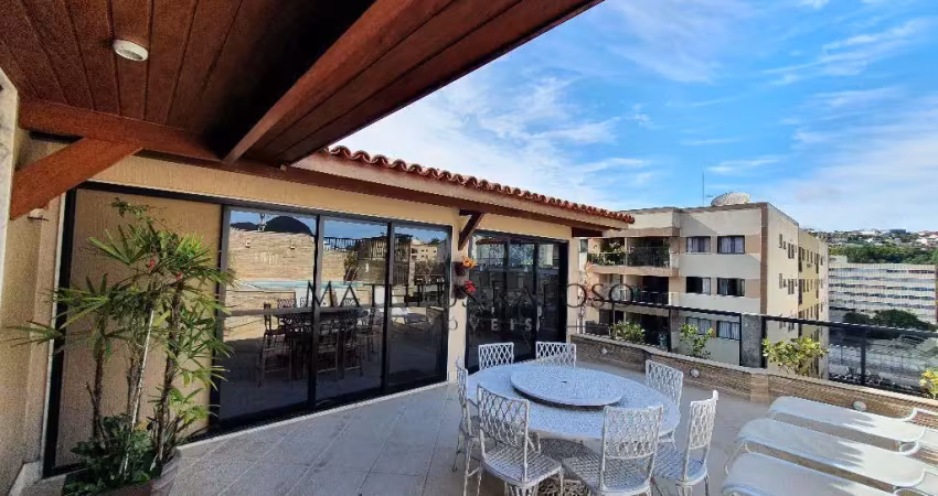 Cobertura linear em Agriões – 410m² com vista definitiva para o Dedo de Deus