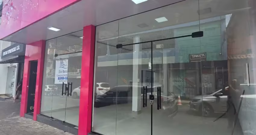Ponto comercial para alugar na Rua Professor Antônio Giulesse, 364, Alvorada, Manaus