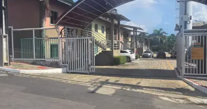 Condomínio  por do sol - apartamento térreo - ótima localização