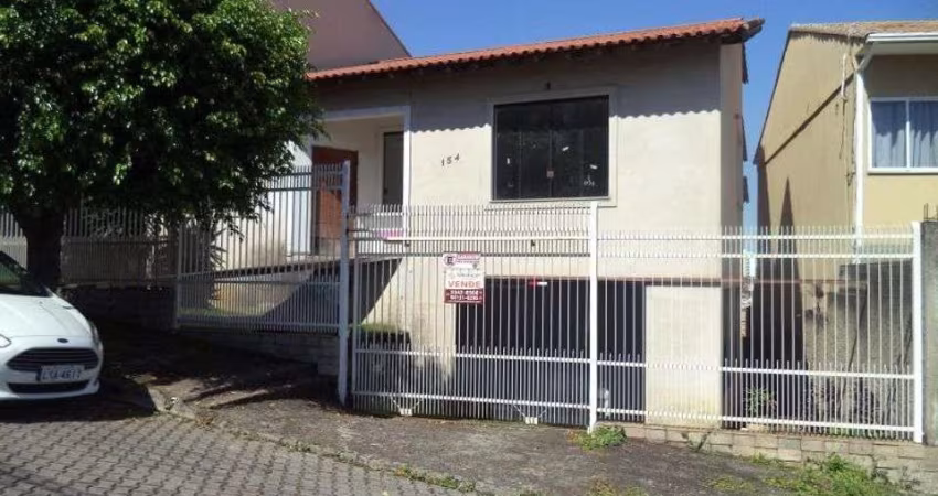 Casa para Venda em Volta Redonda / RJ no bairro Village Santa Helena