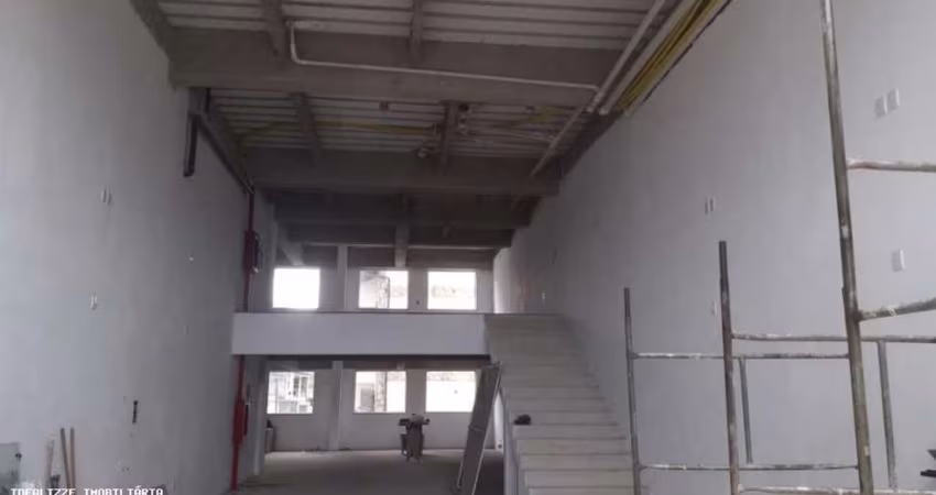 Comercial para Venda em Volta Redonda / RJ no bairro Monte Castelo