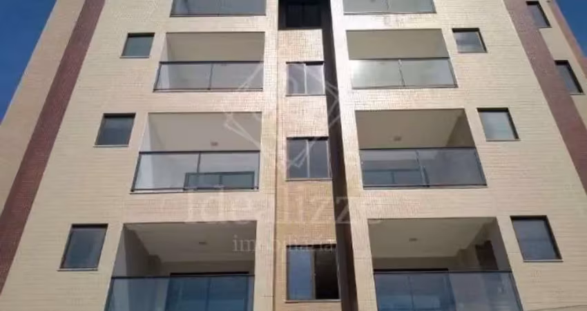 Cobertura para Venda em Volta Redonda / RJ no bairro Morada da Colina