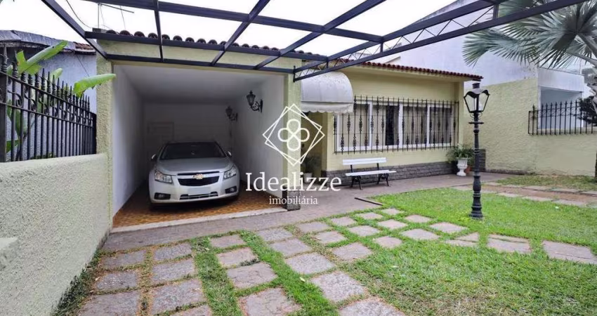 Casa para Venda em Volta Redonda / RJ no bairro Laranjal