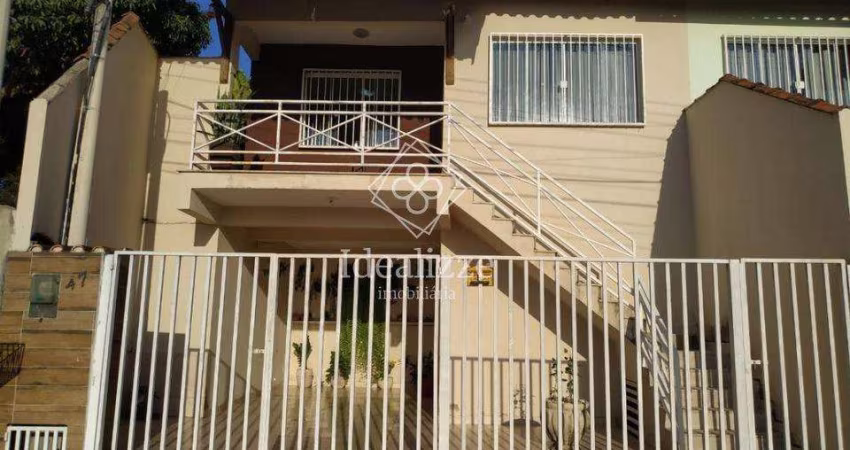 Casa para Venda em Volta Redonda / RJ no bairro Roma